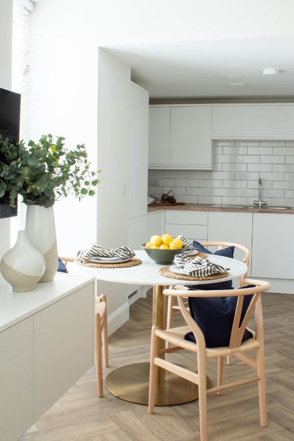 Richardson Apartment Аберерън Екстериор снимка